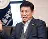 [총장에게 듣는다]이동훈 서울과기대 총장 "사회와 기업이 선호하는 대학"