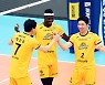 [MD포토] 케이타,박진우,황택의 '승리의 미소'