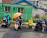 "비 오는데 설마 200명이나 올까 싶었는데.."