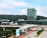 용인시, 미술작품 임차?전시할 예술인 모집..회화·도자기 등 18점