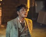[TV 엿보기] '바람피면 죽는다' 고준, 피투성이로 납치..쓰레기 사랑꾼의 최후는?