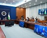 문대통령, 우즈베키스탄과 올해 첫 정상회담