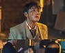 '바람피면 죽는다' 괴한에 납치된 고준..마지막회 반전의 키 될까?