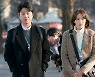 '허쉬' 집회 찾은 임윤아, 母 이지현과 예기치 못한 만남 [포인트:신]