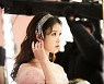 미모로 지극한 은혜 하사하는 아이유..'지은(至恩)이 아이유'