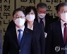 문 대통령, 박범계 장관과 함께
