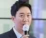 도경완 아나운서 사표 수리..KBS 떠난다