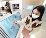24시간 ATM기 돈 뽑듯..이통3사 무인 경쟁