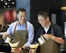 한국 커피전문점 시장 세계 3위.. 카드사와 협업 확산 [이슈 속으로]