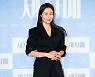 문소리는 왜 '세자매'가 특별한 사건이 아니라고 했을까[★비하인드]