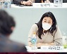 영화 '컴백홈' 송새벽 라미란 이범수 이경영 오대환 리딩 현장 사진 공개