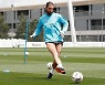 [오피셜] '코로나 완치+부상 회복' 라모스, 레알 훈련 복귀