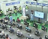 "백신 접종자 추석쯤 실외부터 마스크 벗을 수도"
