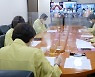 "소아·청소년 접종, 빠른 시일 내 확정"..당국 본격 논의 착수