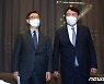회동 결과 밝히는 윤석열·최재형