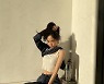 손나은, 트레이닝복도 힙한 분위기 '남다른 소화력'