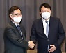 윤석열·최재형 '고발 사주' 공동행동 "공수처 수사는 불법 대선 개입"