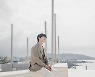 컴백 황치열 "거친 톤 줄이고 최대한 소프트하게 부르려.." [일문일답]