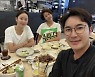 황정음, ♥이영돈과 재결합 후 되찾은 여유..전혜빈·김우리와 신났네