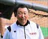 LG 차명석 단장 "투·포수 집중, 예정한 선수 지명해 만족"