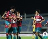 [현장핫이슈] '이게 대전이야 바르사야' 대전, 모두를 넋 놓게 만든 패스 플레이
