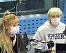 '최파타' 던 "현아가 머리 잘라줘..미용실 안간 지 1년"