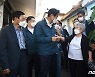 신림1구역 주민 만난 오세훈