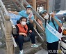 문화공감유랑버스 '버스차장 어울이', 진부재래시장 방문하다 