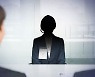 면접에서 '페미니즘' 묻더니 "표정 보게 마스크 벗어라"
