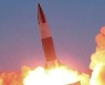 北, 단거리탄도미사일 2발 발사..800여km 비행