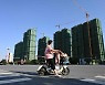 中 8월 소매판매, 전년比 2.5% 증가 그쳐.. 예상치 크게 밑돌아