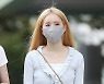 [포토]시은, '수줍게 서서'