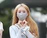 [포토]시은, '앙증맞은 하트 포즈'