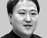 <뉴스와 시각>말해야 할 때 침묵하는 文