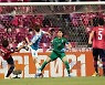 日 적진에서 터진 이승모 결승골..포항, 7년 만에 ACL 8강행