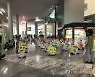호남권역재활병원 파업..시청 점거농성