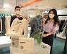 롯데百 친환경 자체 브랜드 'OOTT' 부산본점에 오픈