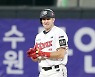 [포토]호잉, 오늘 타격감 좋아~