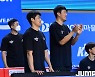 [JB포토] KT 김동욱 '잘하고들 있어'