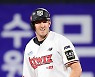 4안타 호잉은 복덩이 [MK포토]