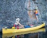 겁없는 캐나다 여성 7인 카누&암벽등반 탐험