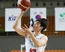 슛 노리는 이대성