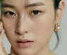 [TEN인터뷰] '기적' 이수경 "고민 생기면 박정민에게 톡 해요..김혜수→김남길, 인복 참 좋죠"
