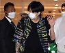 [TEN 포토] 방탄소년단 정국 '상남자의 샤프한 비주얼'