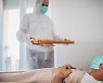 "미국 백신 미접종자 치료비 3개월간 7조원"