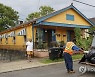 HURRICANE IDA NEW ORLEANS TRASH