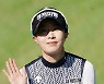유효주 '반가워요' [포토]