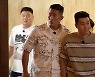 "소름 돋아" '대탈출4' 김종민, 적막한 공기 속 단서 발견할까