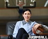 [매거진] 세계농구의 중심에서 '희망'을 외치다, 여자농구대표팀 전주원 감독