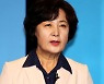 추미애 "이재명, 같이 결선 가자".. 이낙연엔 "검찰개혁 좌초"